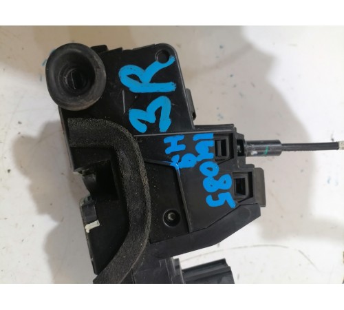 Замок двери задний правый