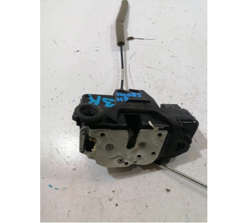 Замок двери задний правый