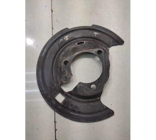 Пыльник тормозного диска (передний правый)