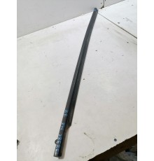 Уплотнитель стекла правой сдвижной двери