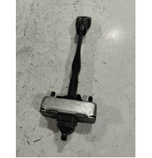 Ограничитель двери задний левый