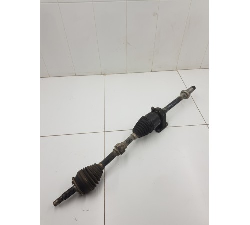 Привод полуось передний правый