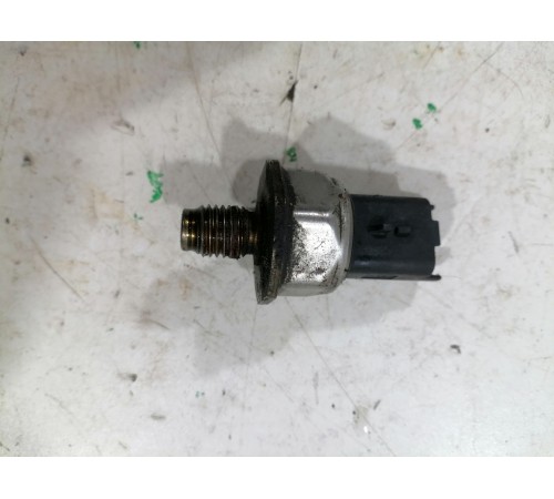 Датчик давления топлива