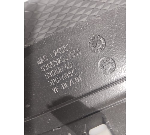 Накладка торпедо правая