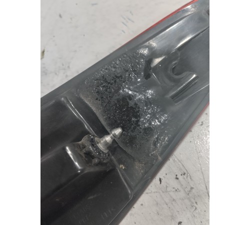 фонарь задний левый наружний