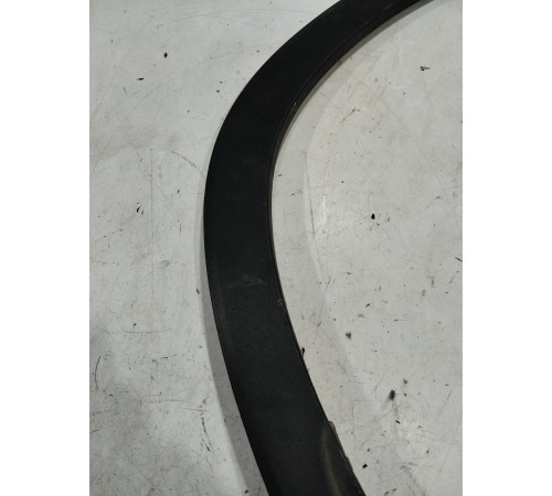 Накладка крыла(передняя правая)