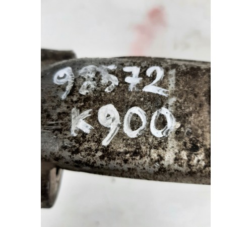 Кулак поворотный(передний левый)