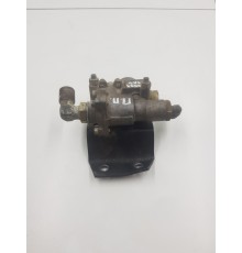 Кран системы гидравлики передний правый