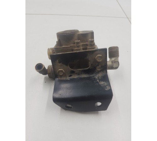 Кран системы гидравлики передний правый