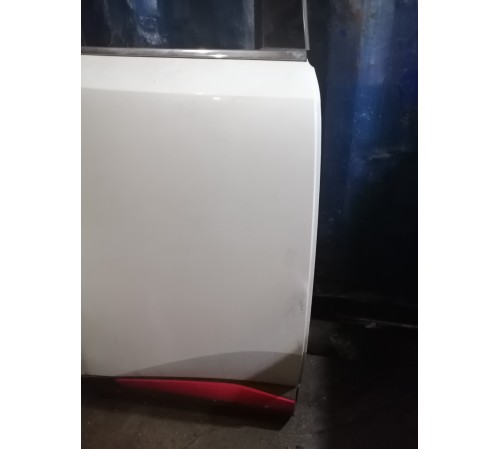 Дверь задняя правая