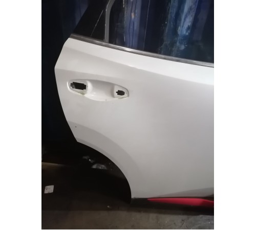 Дверь задняя правая