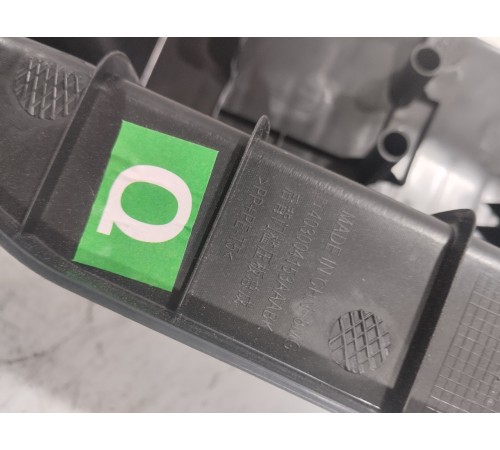 Обшивка панели багажника