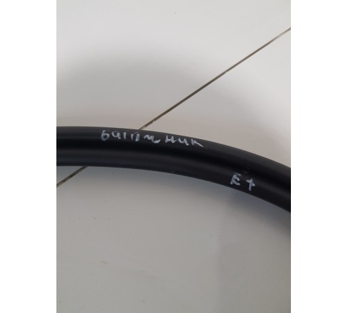 Уплотнитель крышки багажника