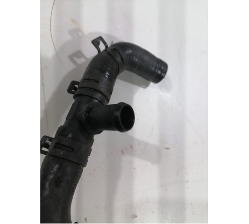 Патрубок тройник системы охлаждения