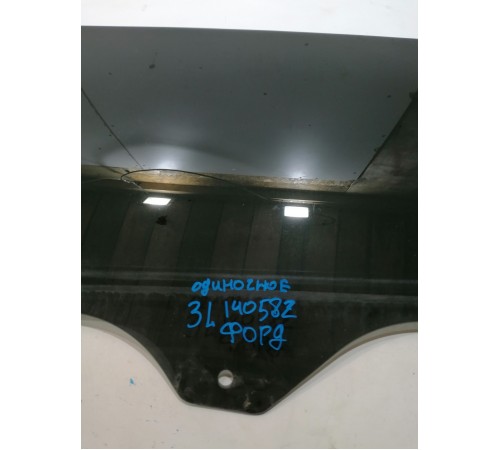 Стекло двери заднее левое