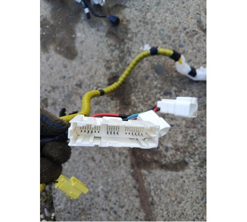 Электропроводка салона правая