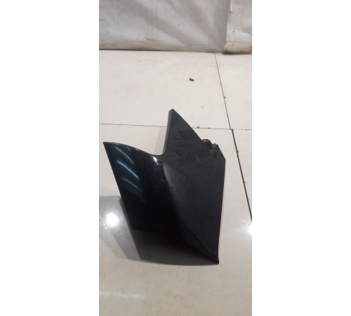 Накладка крышки багажника(левая)