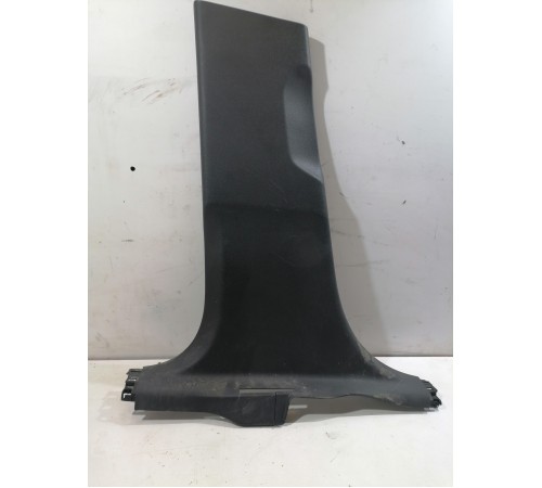 Обшивка центральной стойки левая нижняя