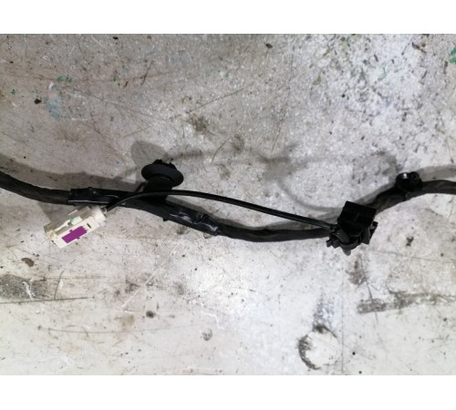 Электропроводка крышки багажника