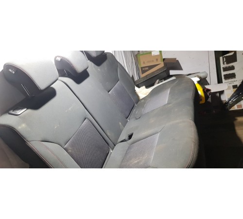 Сиденье заднее