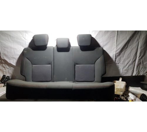 Сиденье заднее