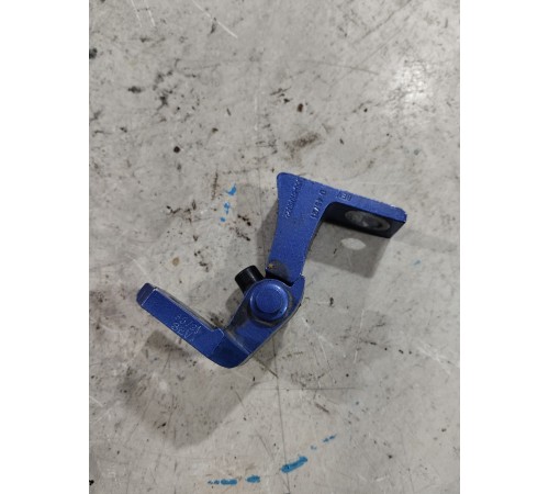 Петля двери задняя правая верхняя