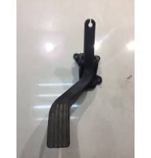 Педаль акселератора