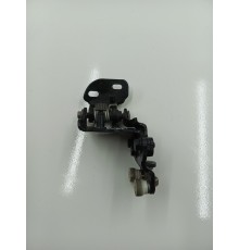 Ролик сдвижной двери правый средний