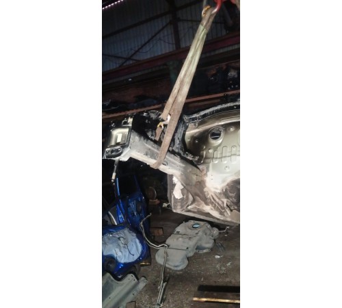 Лонжерон передний правый