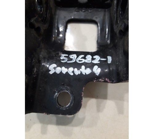 Кронштейн задней опоры кпп