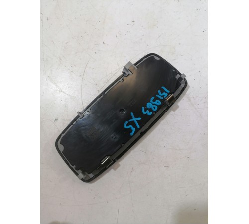 Плафон освещения салона