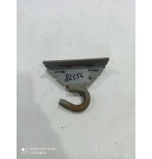 Крюк буксировочный