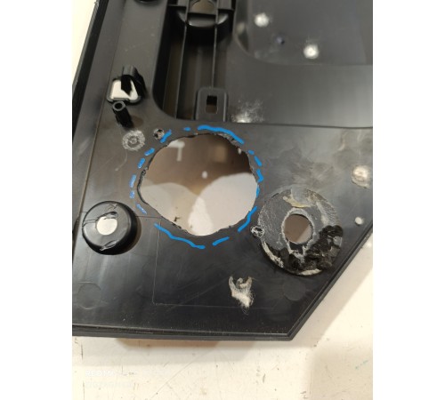 Накладка торпедо нижняя правая