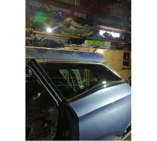 Стекло глухое заднее левое