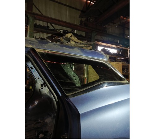 Стекло глухое заднее левое