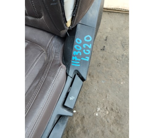 Сиденье переднее левое