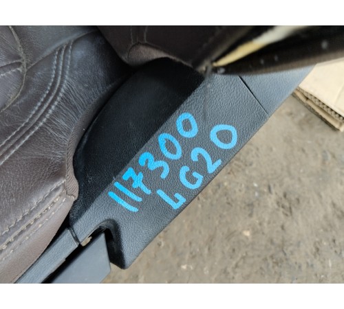 Сиденье переднее левое