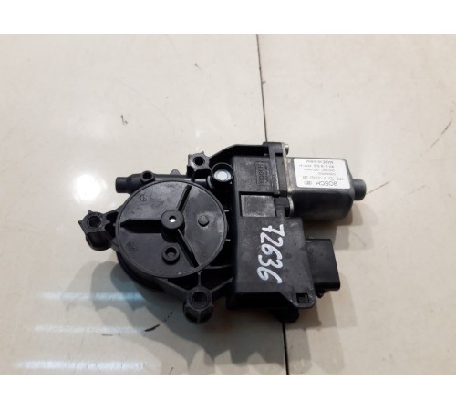 Моторчик стеклоподъемника (передний, левый)