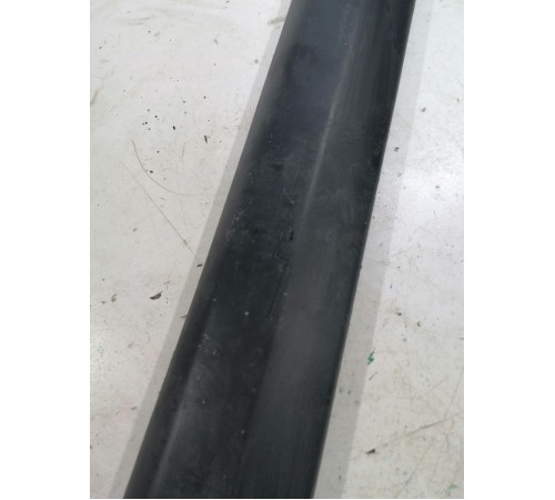 Накладка двери передняя левая