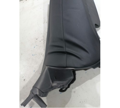 Спинка заднего сидения правая