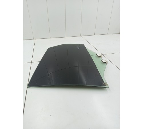 Стекло двери заднее левое