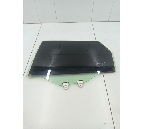 Стекло двери заднее левое