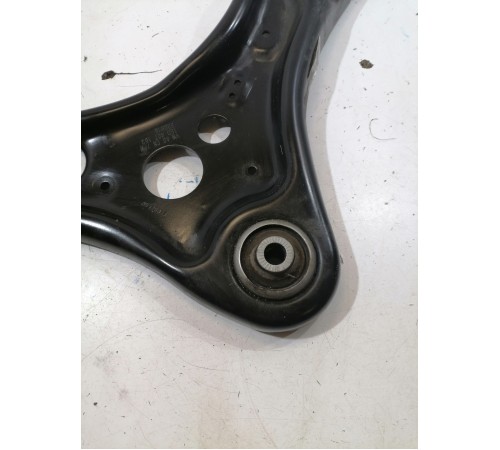 Рычаг подвески передний левый