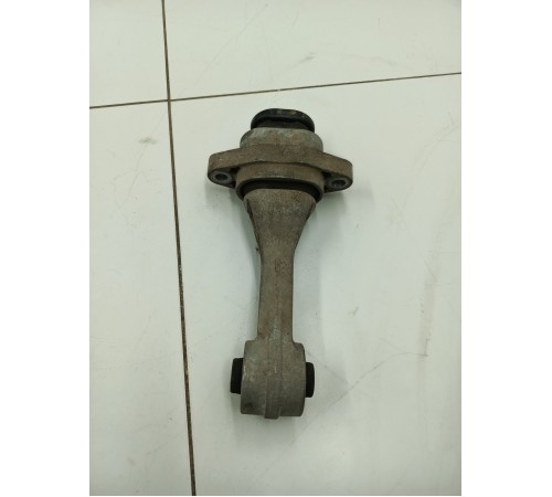 Опора двигателя задняя