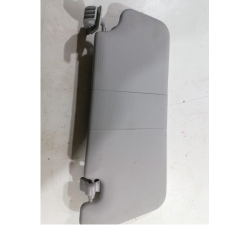 Козырек солнцезащитный левый