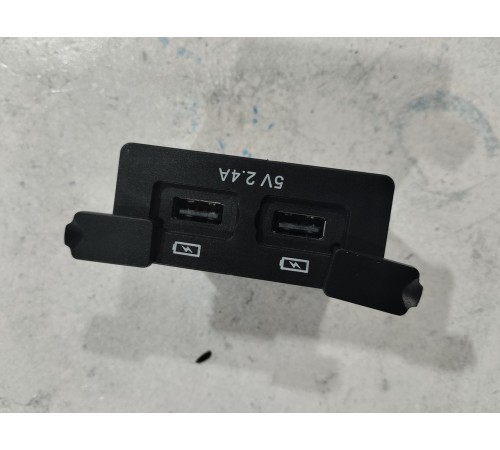 Блок USB (двойной)