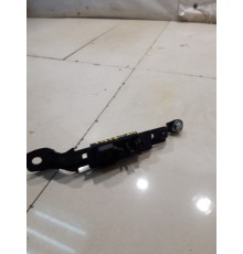 Регулятор высоты ремня безопасности (передний, правый)