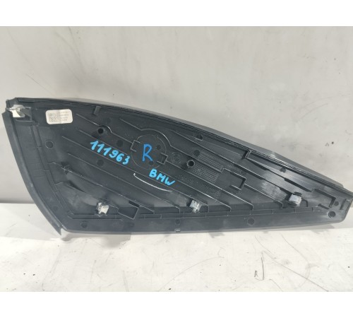 Накладка торпедо боковая(правая)