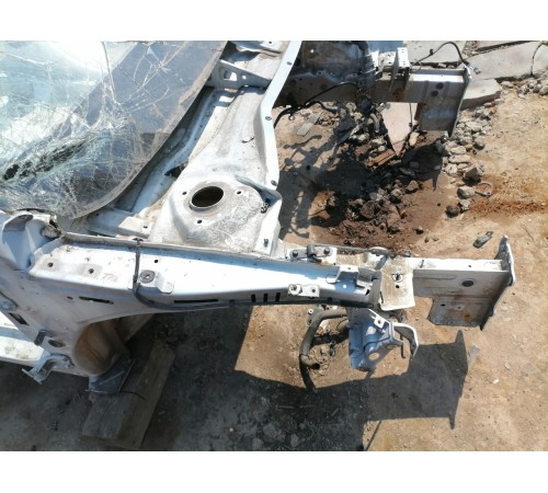 Лонжерон (четверть) передний правый