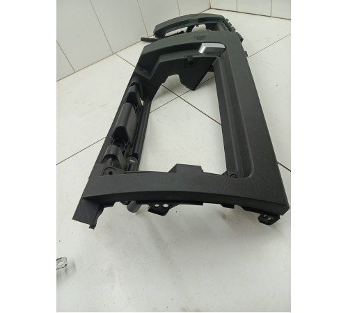 Накладка торпедо под бардачок